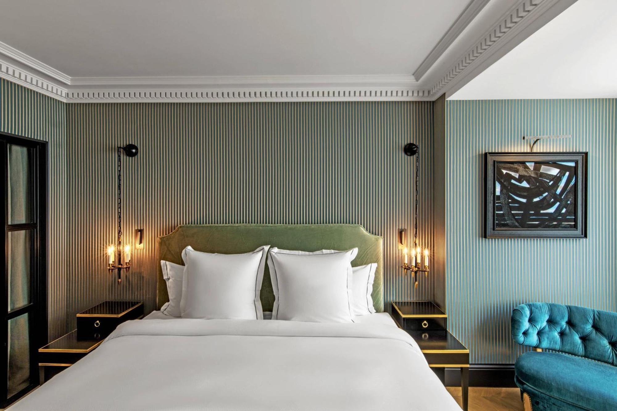 Hotel De Berri Champs-élysées, A Luxury Collection 5*